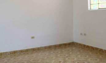 Imagem 6: Casa com 01 dormitório, sala, cozinha, banheiro e área de serviço. - 228