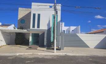 Imagem 2: Casa no Sol Nascente _4 dormitórios, sendo 2 suítes // suíte master+closet