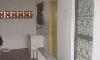 Imagem 2: Aluga-se Casa com 2 Quartos Parque Amorim/Próx ao lote xv