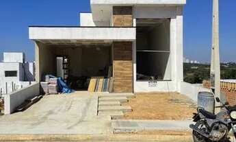 Imagem 2: Casa Assobradada + Piscina