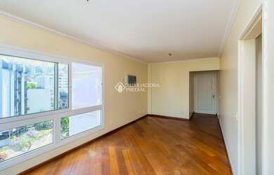 Imagem 2: Apartamento para venda possui 90 metros quadrados com 2 quartos em Santana - Porto Alegre