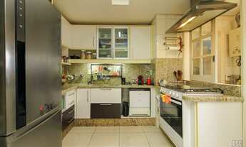 Imagem 4: Apartamento para venda possui 191 metros quadrados com 3 quartos em Tristeza - Porto Alegr