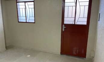 Imagem 4: Alugo casa de 01 Quarto no Bairro Novo Aleixo recém reformada