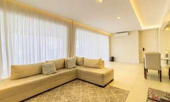 Imagem 4: Apartamento de 3 dormitórios (3 suítes) com 2 vagas na Vila Anastácio, próximo a estação d