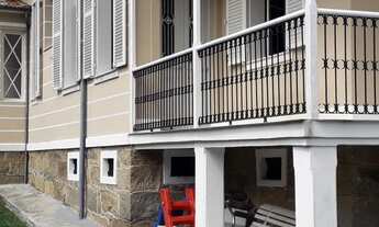 Imagem 2: Casa para venda tem 250 m² com 6 quartos em Centro - Petrópolis - RJ