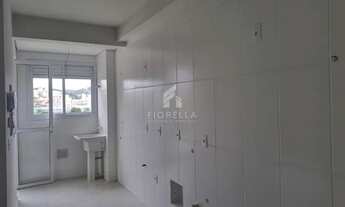 Imagem 4: Apartamento de 02 dormitórios, sendo 01 suíte, no bairro Centro em São José/SC