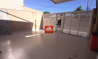 Imagem 3: Casa Excelente, 80m área construida, churrasqueira e quintal. 2 quartos e 2 vagas