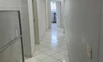 Imagem 3: Veterinária coisa linda fatura 100 mil d clínica .37anos local pra dobrar