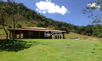 Imagem 2: Chácara à Venda em Pirenópolis - GO