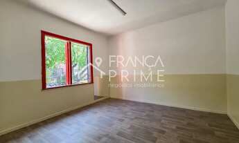 Imagem 2: Casa Comercial Venda ou locação ? Avenida Pacaembu com 11 Salas, 5 Vagas, Próximo ao Metrô