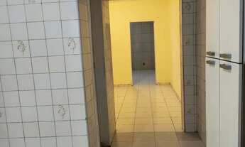 Imagem 6: Alugo casa ,com 3 cômodos grandes