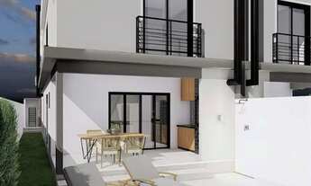 Imagem 2: Casa à venda no Campeche, próximo a avenida principal da praia do Campeche em Florianópoli