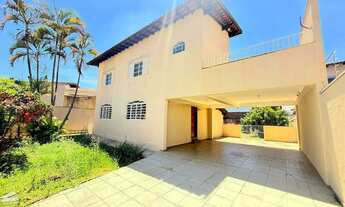 Imagem: Casa à venda no Bairro Parque do Mirante