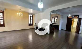 Imagem 3: Casa com 3 dormitórios à venda, 300 m² por R$ 720.000,00 - Centro - São Gonçalo/RJ