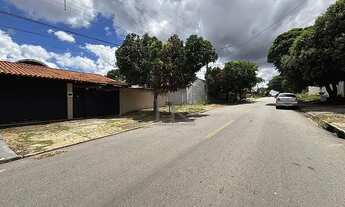 Imagem 2: Área de 1.352m² frente para evenida Anápolis