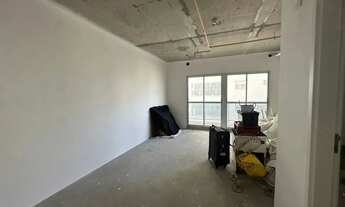 Imagem 4: Conjunto comercial em prédio moderno