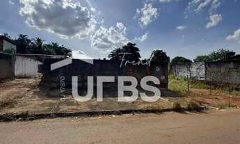 Imagem 2: OPORTUNIDADE 2 LOTES JUNTOS PROXIMO AO PARQUE NO SETOR PEDRO LUDOVICO