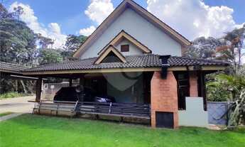 Imagem: Condomínio com 3 quartos à venda ou para