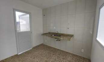 Imagem 5: Casa em Condomínio : Linear / Residencial / Grama