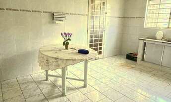 Imagem 5: Familia Vende Casa em Bairro Nobre