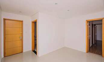 Imagem 4: 2 suítes com varanda e vista livre no Cascatinha para venda