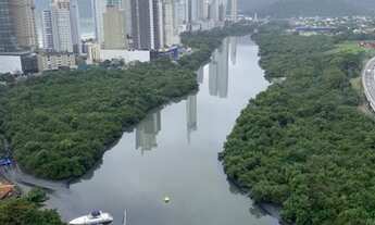 Imagem 2: Apartamento com 3 Suítes Elevador exclusivo para o lazer no Centro em Balneário Camboriú