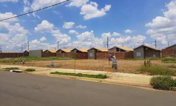 Imagem: Ibate - Terreno Padrao - Jardim das Palmeiras