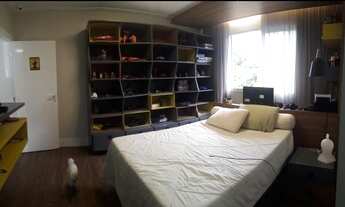 Imagem 2: Explendida Mansão Duplex estilo Contemporâneo e Clássico no Praia dos Passarinhos