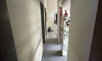 Imagem 7: Casa para Venda em João Pessoa, Bancários, 4 dormitórios, 1 suíte, 1 banheiro, 4 vagas