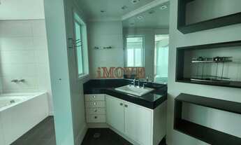 Imagem 6: Cobertura para aluguel e venda tem 400 metros quadrados com 4 quartos