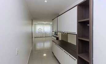 Imagem 4: VENDO EXCELENTE APARTAMENTO COM 3 QUARTOS NOS CAVALEIROS - Macaé - RJ