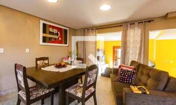 Imagem 7: Casa para Aluguel - São José, 3 Quartos, 229 m2