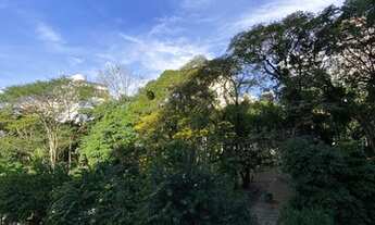 Imagem 2: Apartamento para aluguel possui 75 metros quadrados com 2 quartos em Centro - Juiz de Fora