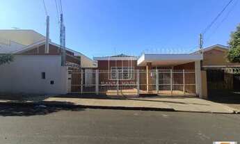 Imagem 2: Casa (térrea na rua) 4 dormitórios/suite, cozinha planejada