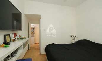 Imagem 14: Apartamento a venda no Flamengo 3 quartos sendo 1 suíte com closet e vaga na escritura