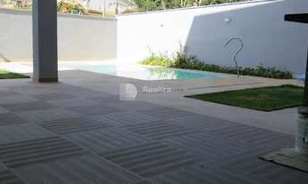 Imagem 5: LAM CA1600 Sobrado em condomínio, 450 m², 3 suítes, piscina, aquecimento solar