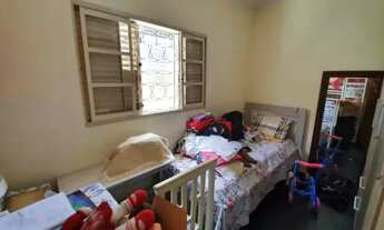 Imagem 6: CASA COM TRÊS QUARTOS NO BAIRRO DA GUANABARA