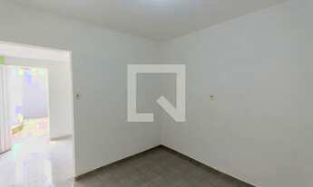 Imagem 6: Casa para Aluguel - Jardim, 1 Quarto, 35 m2