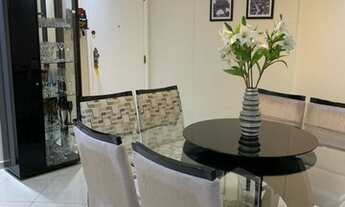 Imagem 2: 3 dormitóirios, 1 suíte, sala com varanda. Bem localizado !