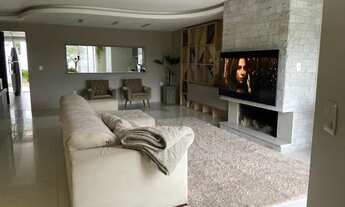 Imagem 2: Sobrado alto padrão