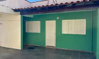 Imagem: Aluga-se casa de fundo