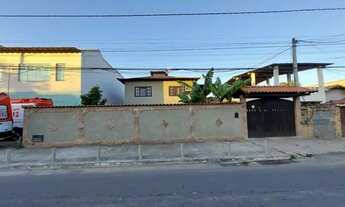 Imagem: Casa bem localizada com 4 quartos com piscina