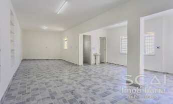 Imagem 2: Casa comercial de 650m² disponível para locação na Penha