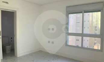 Imagem 4: Apartamento 04 suítes frente mar em Meia Praia Itapema- SC