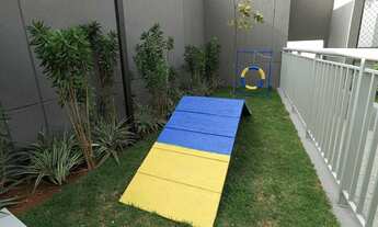 Imagem 6: Imóvel ao lado do metrô da linha Verde