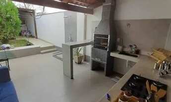 Imagem 2: Casa para venda possui 210 metros quadrados com 3 quartos em Jardim Gioia - Itapevi - SP