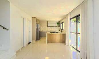 Imagem 4: VENHA MORAR NESTE SOBRADO NOVO COM UMA VISTA ENCANTADORA Venha morar neste lindo sobrado