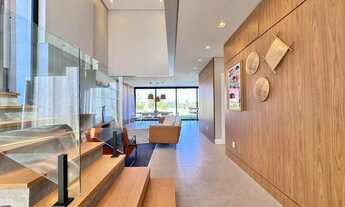 Imagem 3: Sobrado a venda em Condomínio de Luxo em Xangri-lá! Finamente decorado no Condomínio Rivie