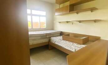 Imagem: Alugo casa com churrasqueira e 3 quartos