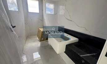 Imagem 7: Área Privativa com três quartos sendo um com suíte e elevador no bairro Santa Cruz Industr